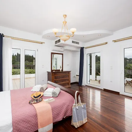 Noulia Kinopiásztesz