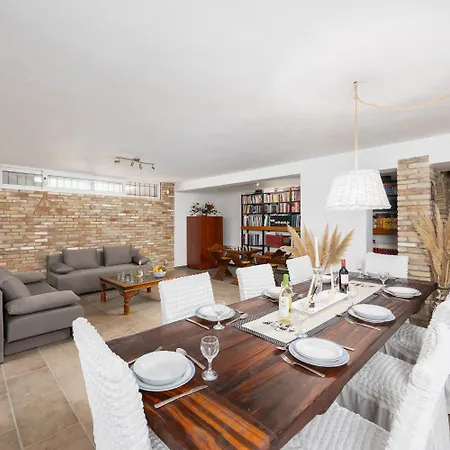 Noulia ヴィラ Kynopiástai